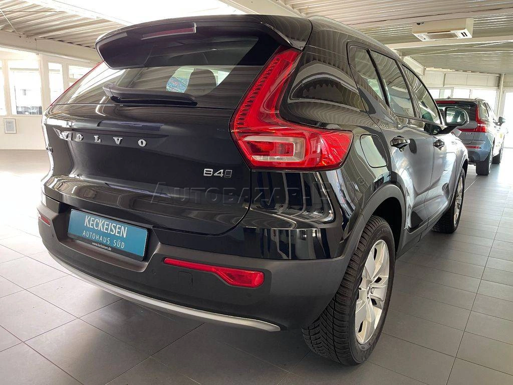 Volvo XC40 B4 Momentum Pro AWD A/T
