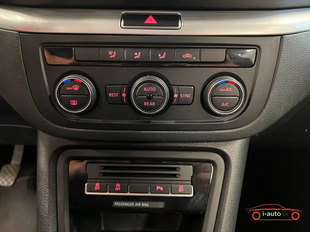 Volkswagen Sharan 2019 na predaj – fotografia 11