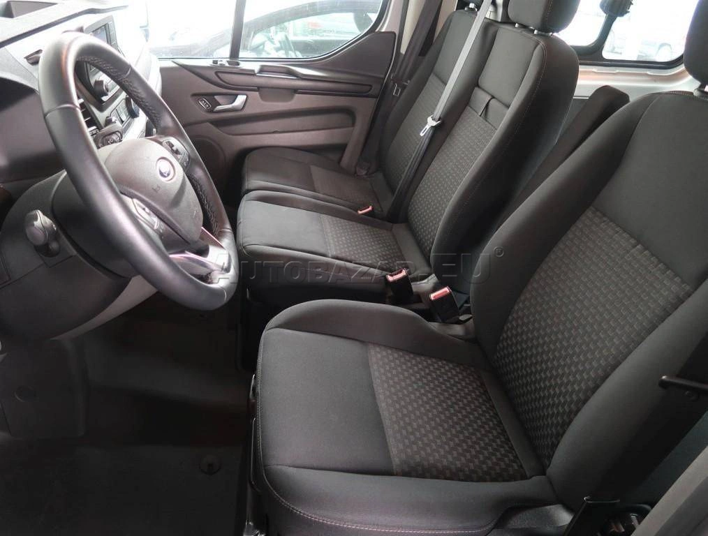Ford Transit Custom 2.0 TDCi EcoBlue 130 Trend L2 T320 A/T