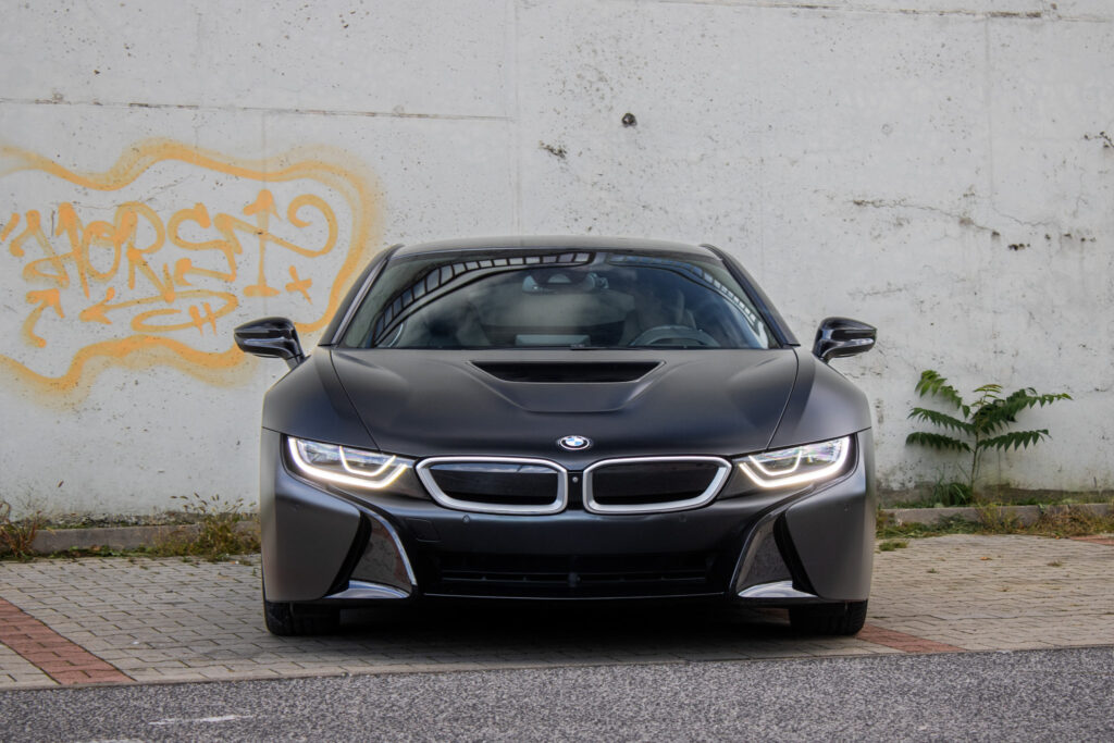 BMW i8