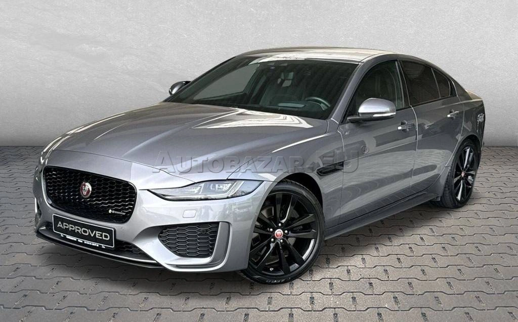 Jaguar XE 2.0D I4 R-Dyn SE AT