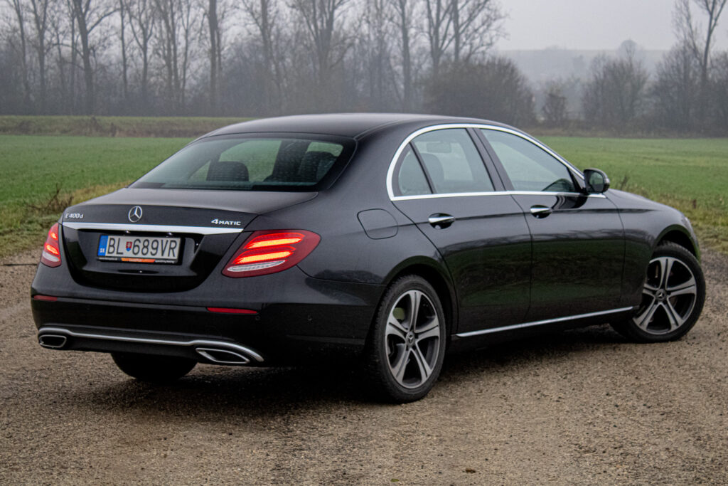 Mercedes E trieda