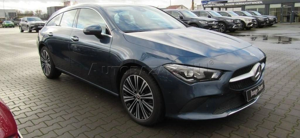 Mercedes-Benz CLA Shooting Brake SB 220 d 4MATIC A/T
