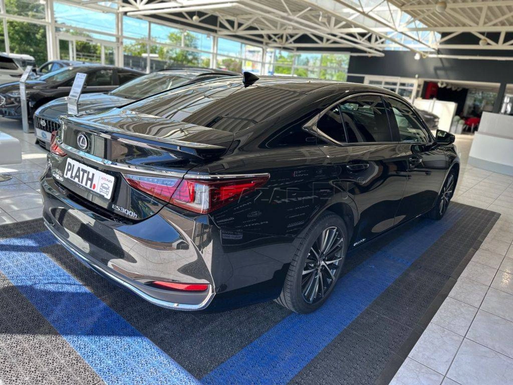 Lexus ES 300 h