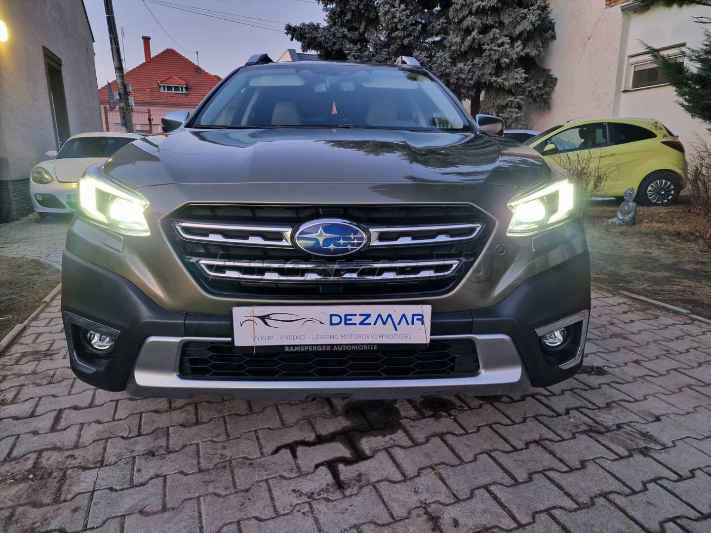 Subaru Outback 2.5i ES Style AWD Lineartronic