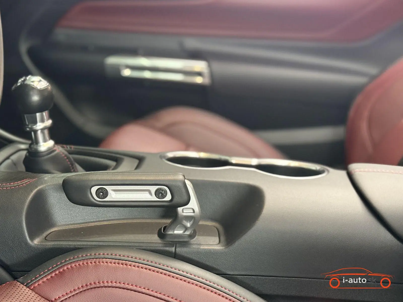 Ford Mustang 2023 na predaj – fotografia 33