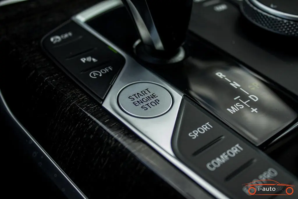 BMW Rad 3 2021 na predaj – fotografia 19