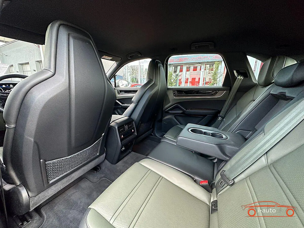 Porsche Cayenne 2024 na predaj – fotografia 13
