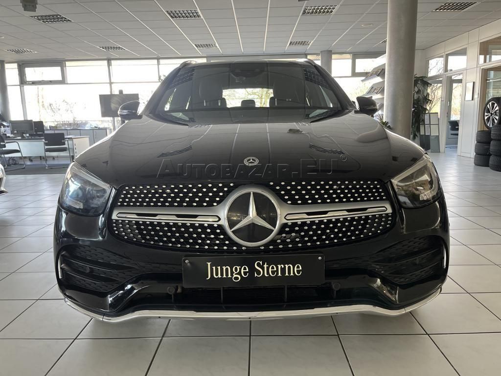 Mercedes GLC 300 4MATIC A/T