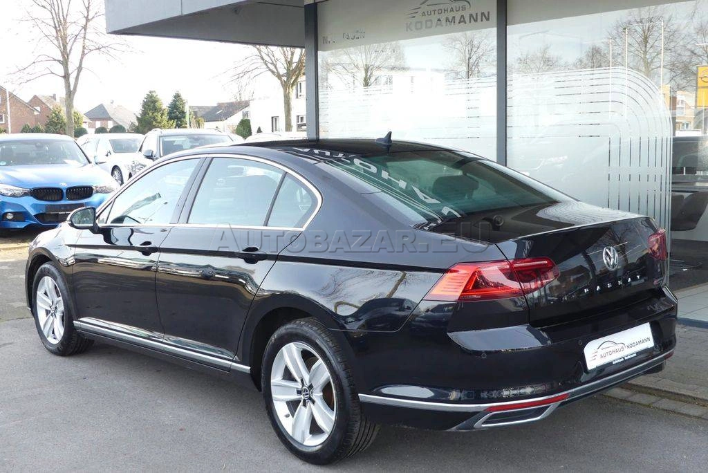 Volkswagen Passat 2.0 TDI Elegance 4Motion DSG