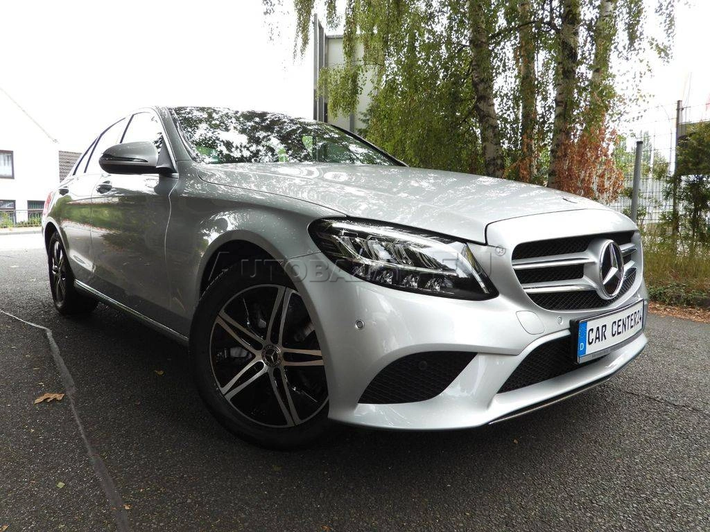 Mercedes-Benz C trieda Sedan 300 A/T