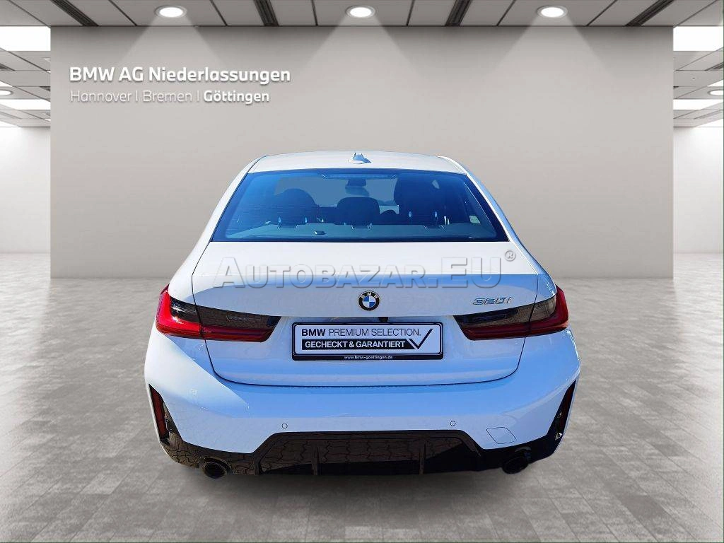BMW Rad 3 320i A/T