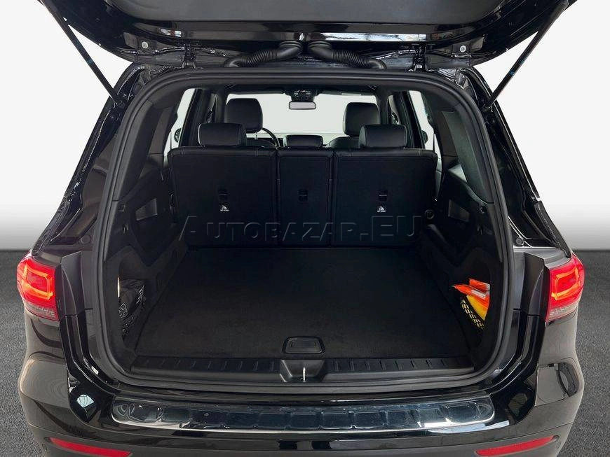 Mercedes-Benz GLB 200d A/T