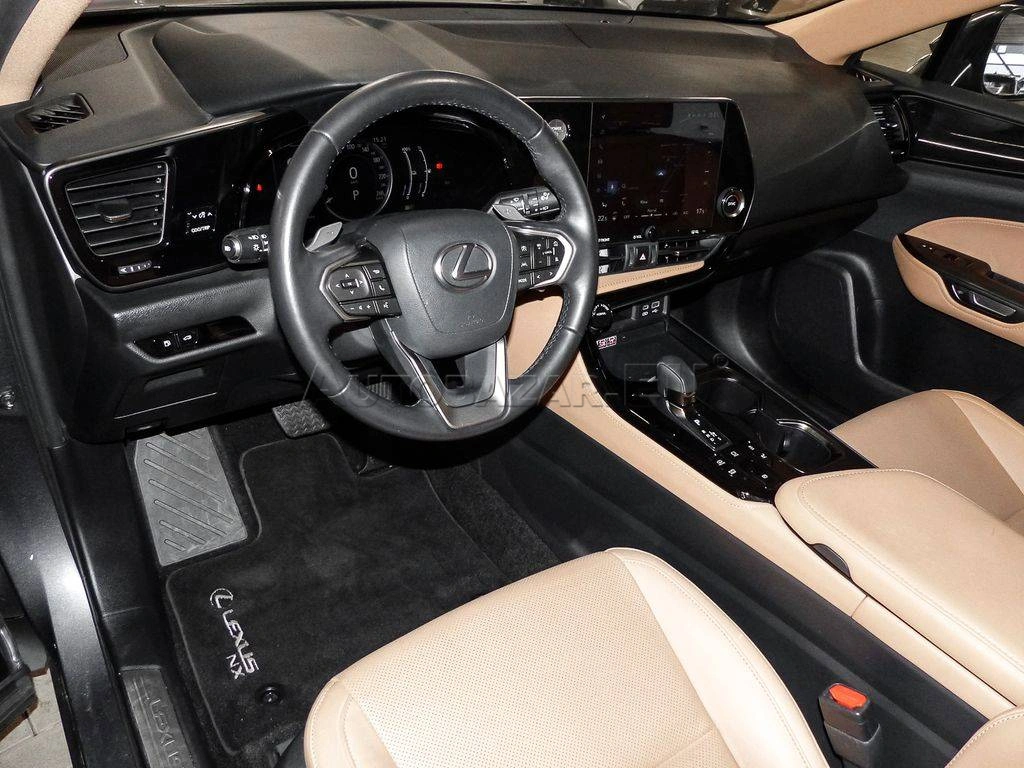 Lexus NX 450 h