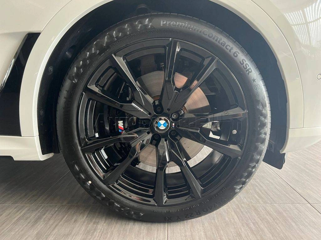 BMW X7 xDrive 40d mHEV A/T