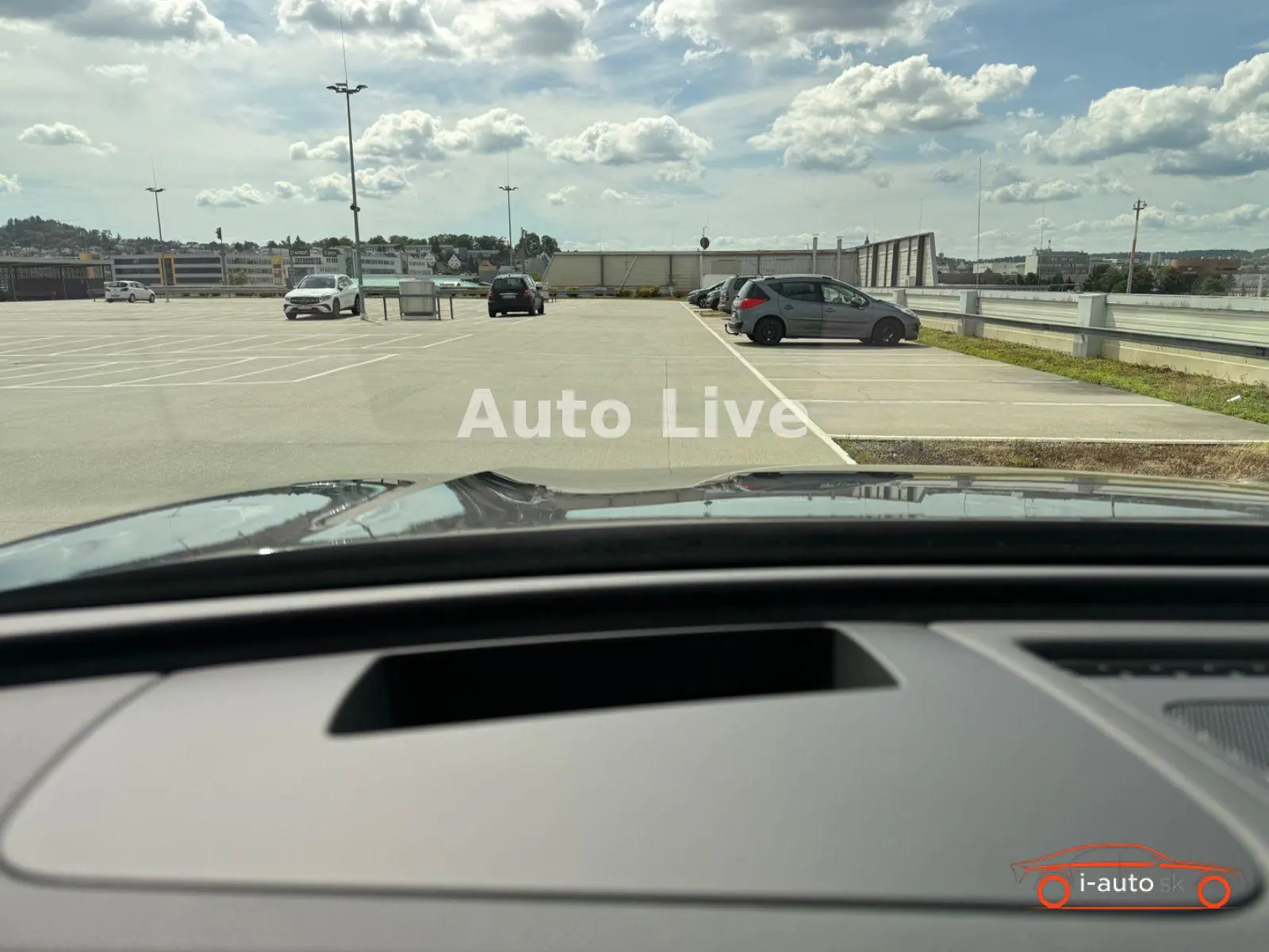 Volkswagen Tiguan 2024 na predaj – fotografia 11