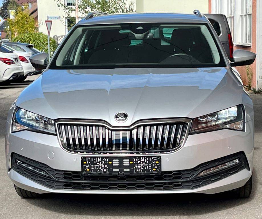 Škoda Superb Combi 2.0 TDI SCR Ambition DSG