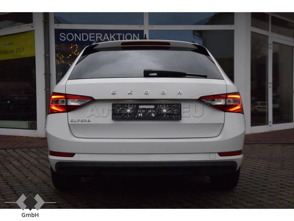 Škoda Superb Combi 2.0 TDI SCR Ambition DSG