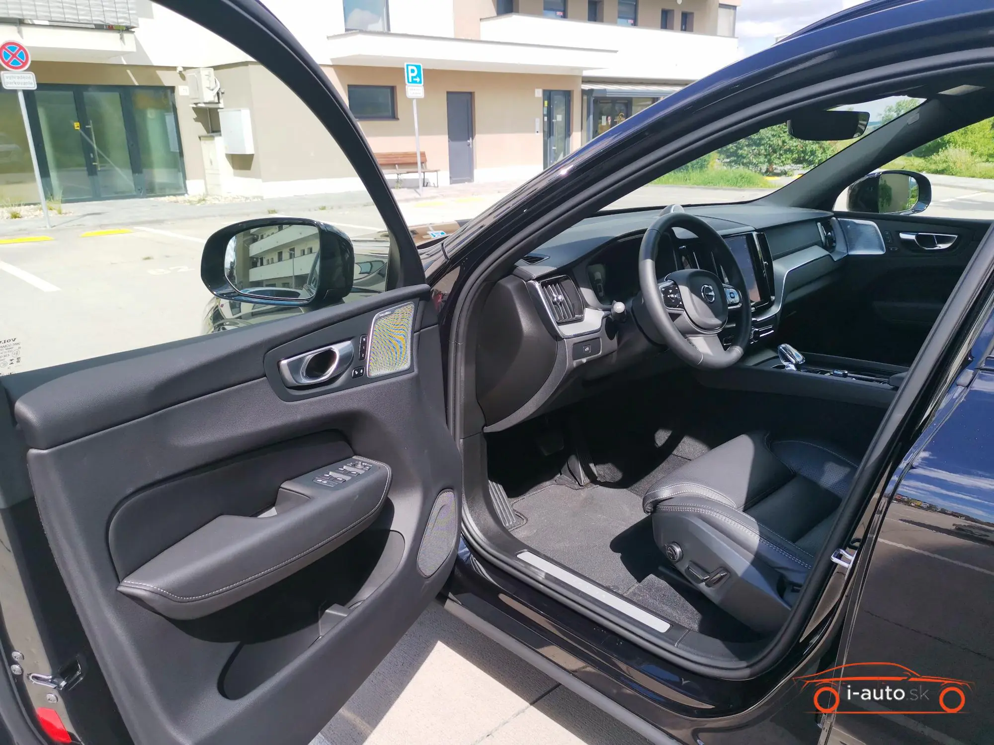 Volvo XC60 2024 na predaj – fotografia 12