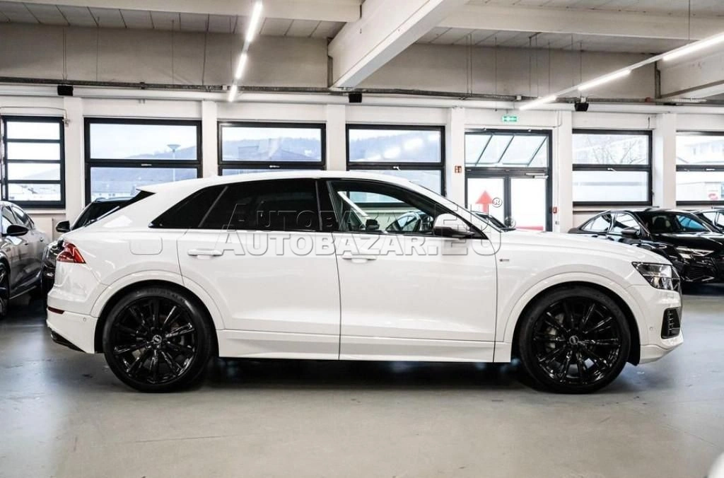 Audi Q8 50 3.0 TDI mHEV quattro tiptronic