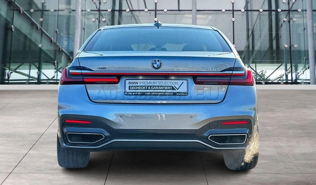 BMW Rad 7 730d mHEV A/T
