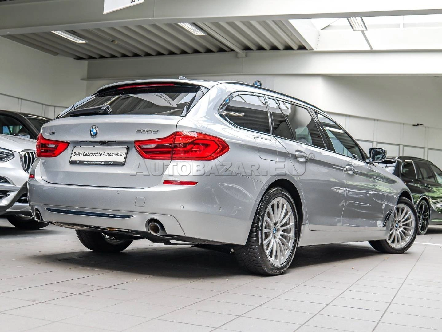 BMW Rad 5 Touring 530d xDrive A/T