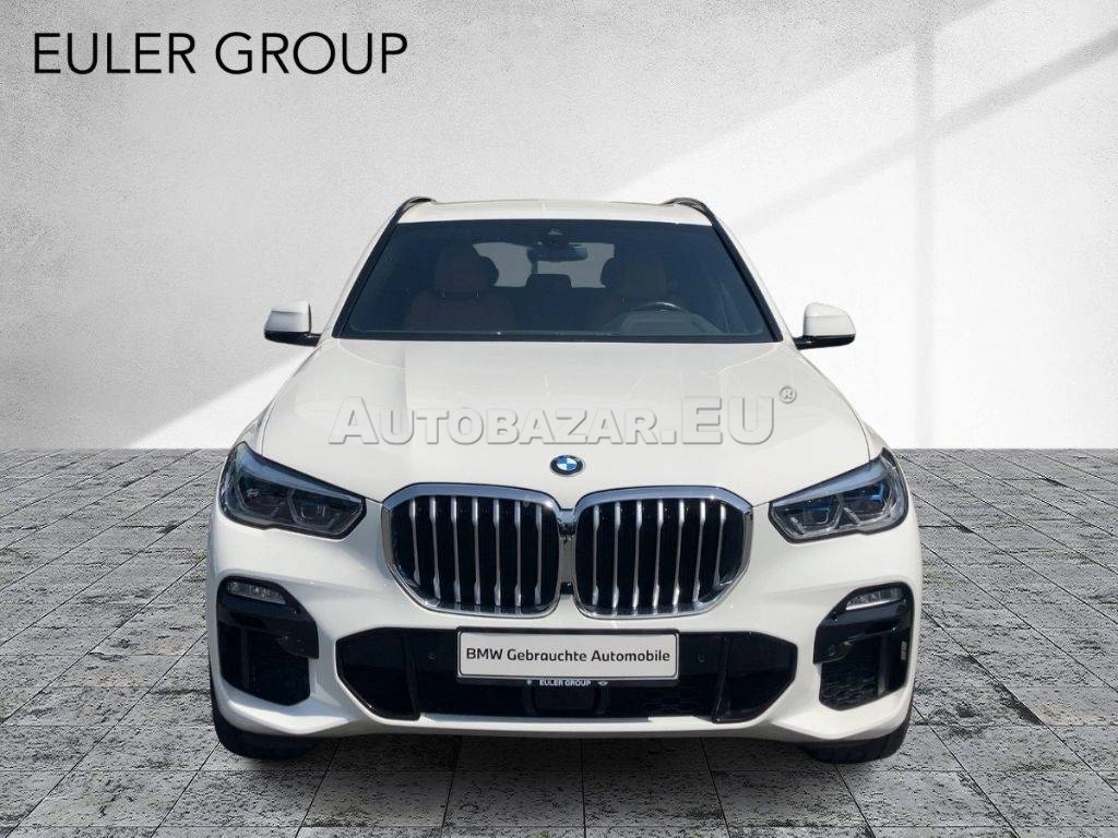 BMW X5 xDrive 40i  A/T