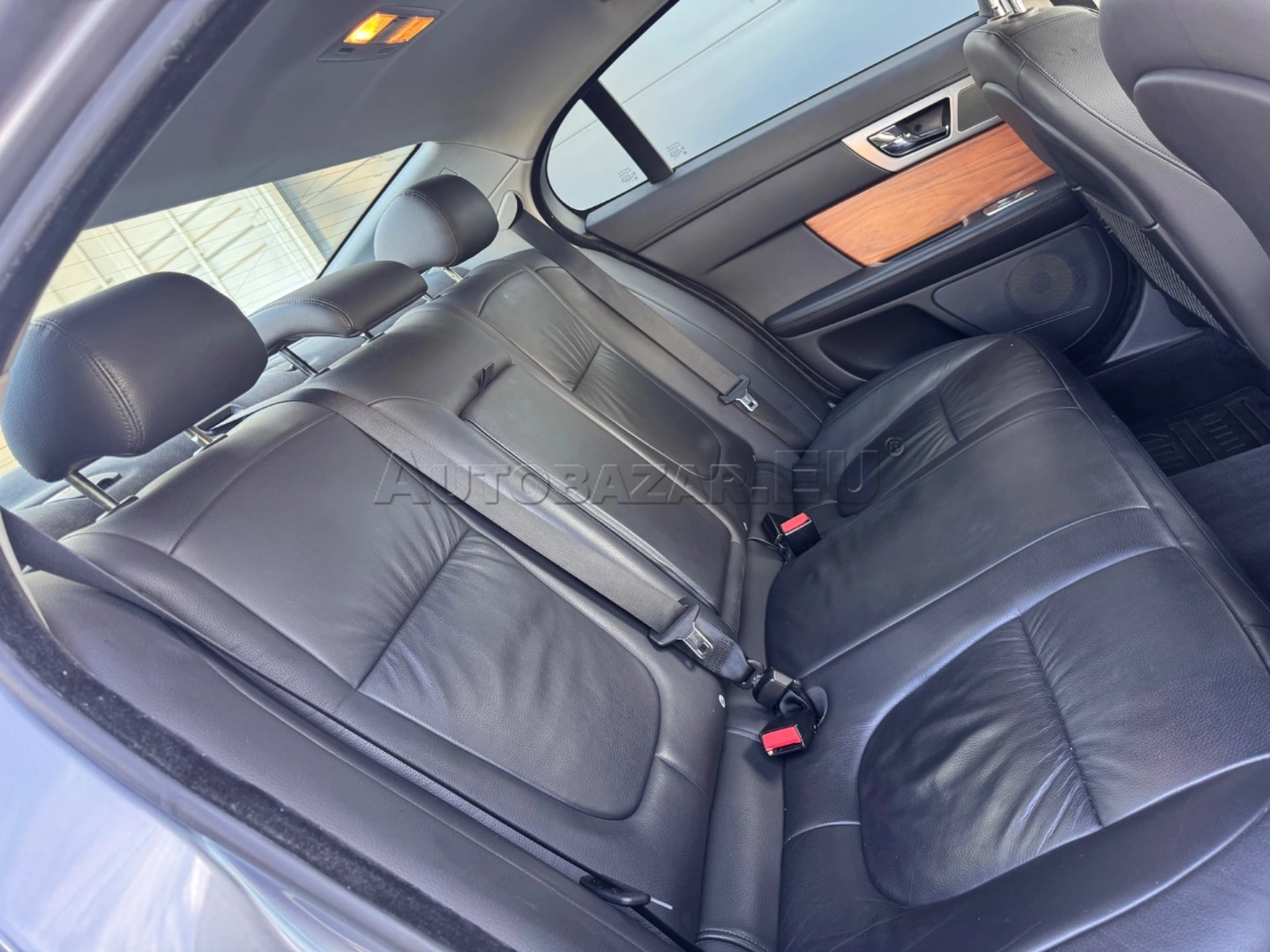 Jaguar XF 2010 na predaj – fotografia 15