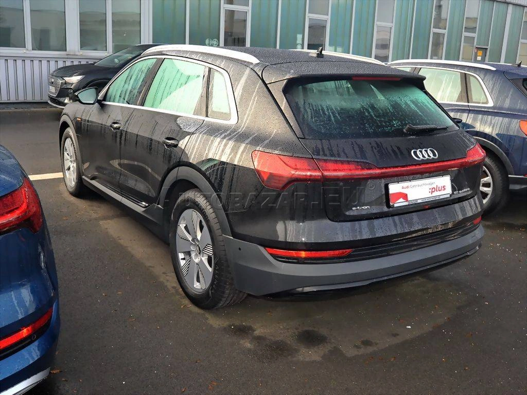 Audi E-tron 50 quattro Basis