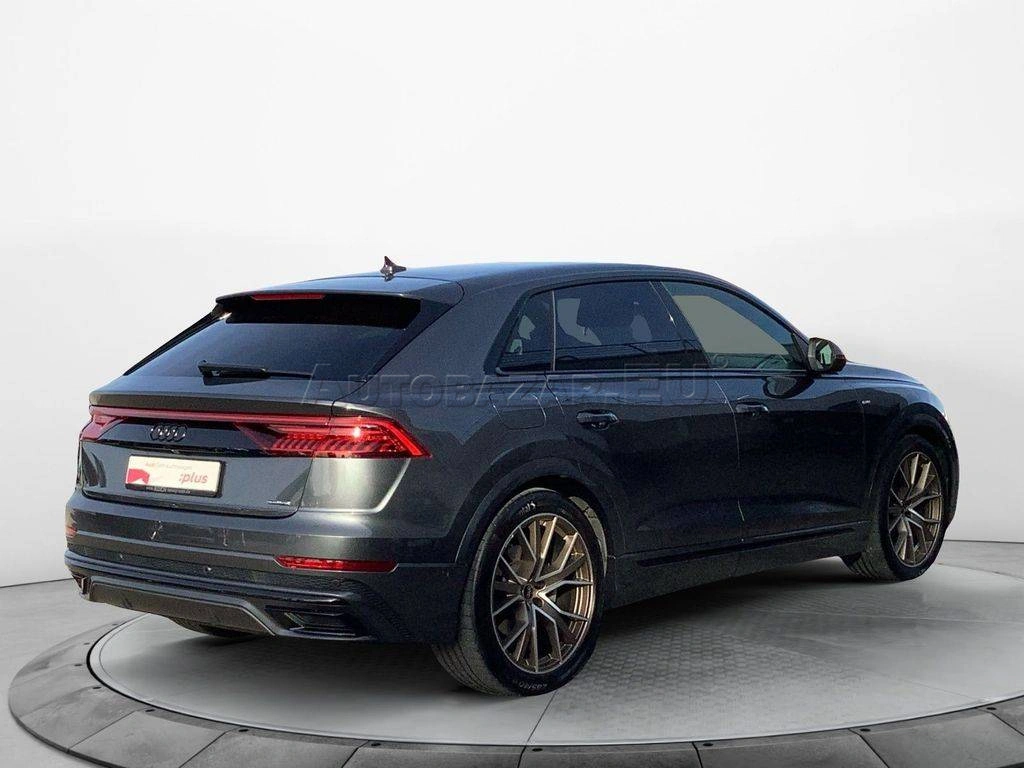 Audi Q8 50 3.0 TDI mHEV quattro tiptronic