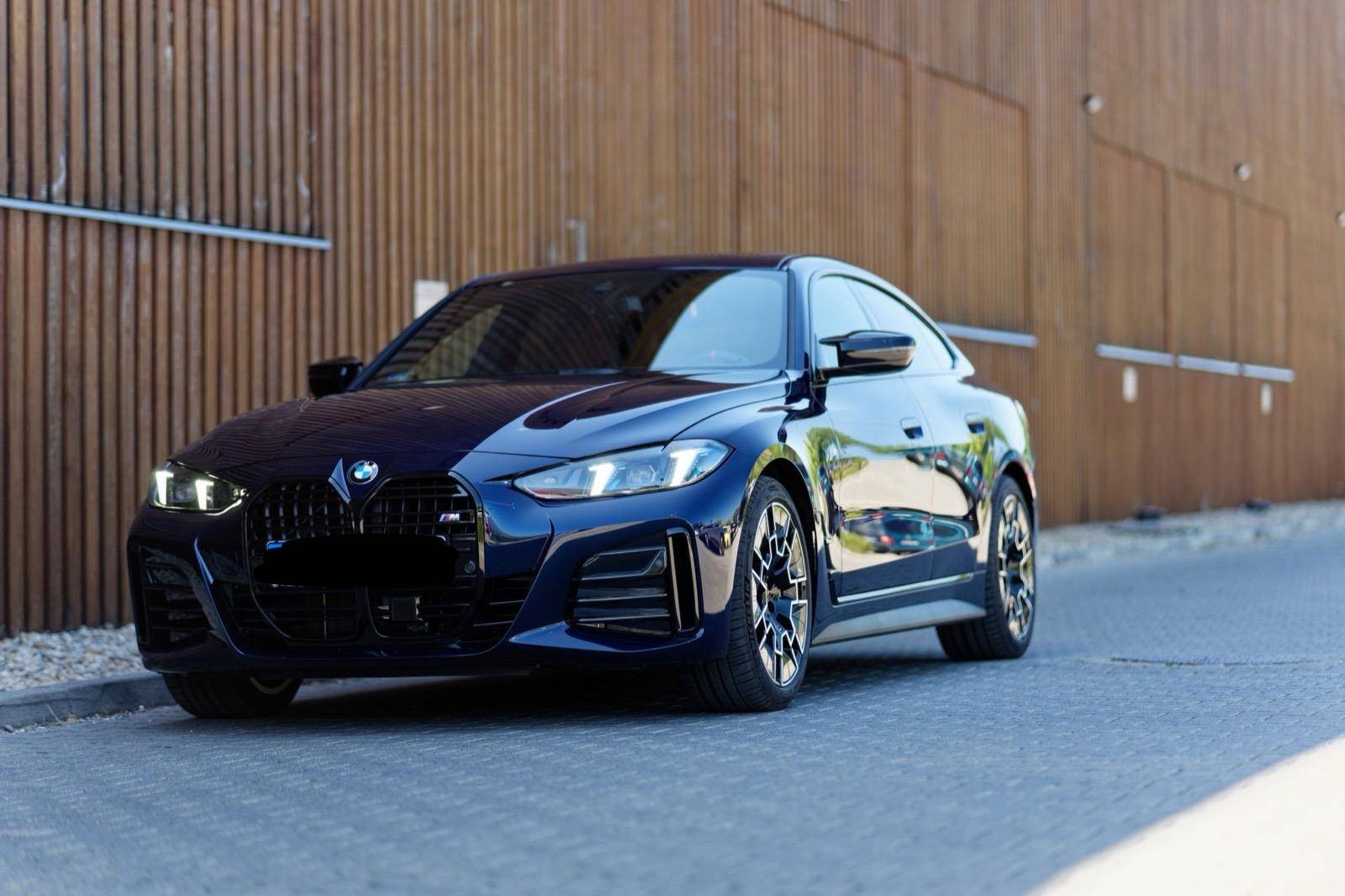 BMW Rad 4 Gran Coupé M440i xDrive, 61000 NETTO