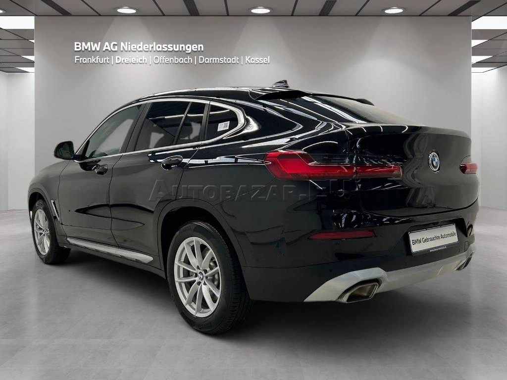 BMW X4 xDrive20i mHEV A/T