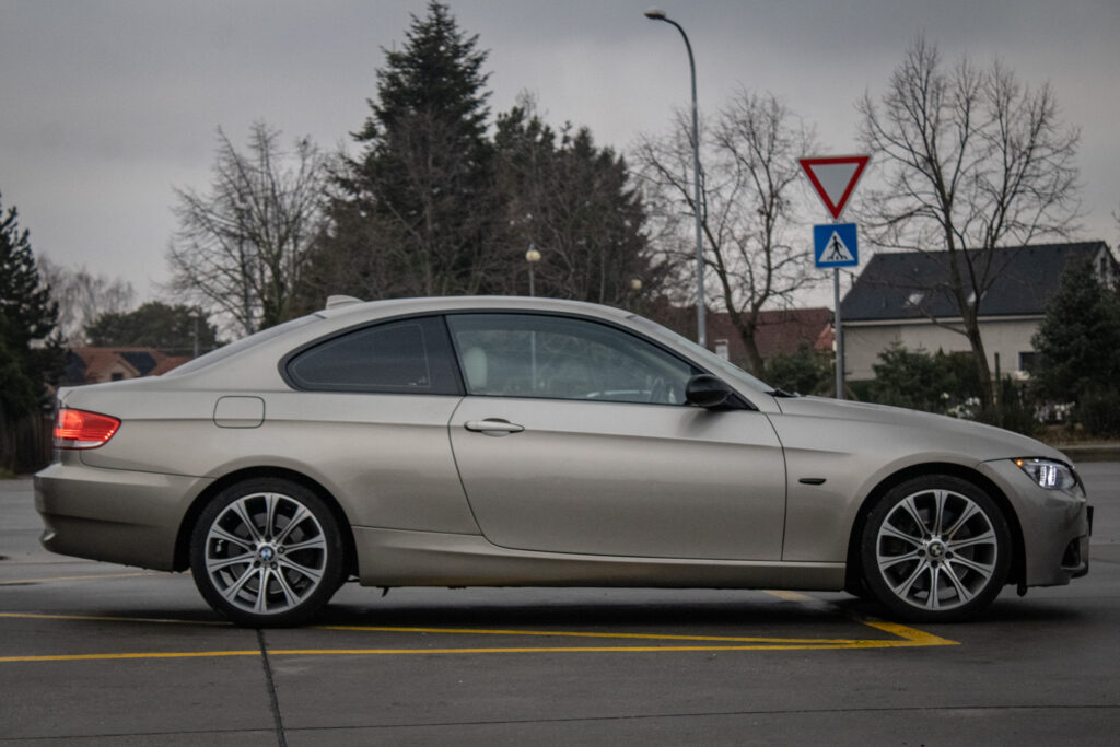 BMW rad 3 Coupé
