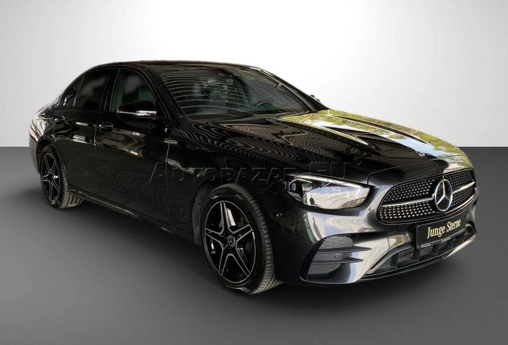 Mercedes-Benz E trieda Sedan 300 d mHEV 4MATIC A/T