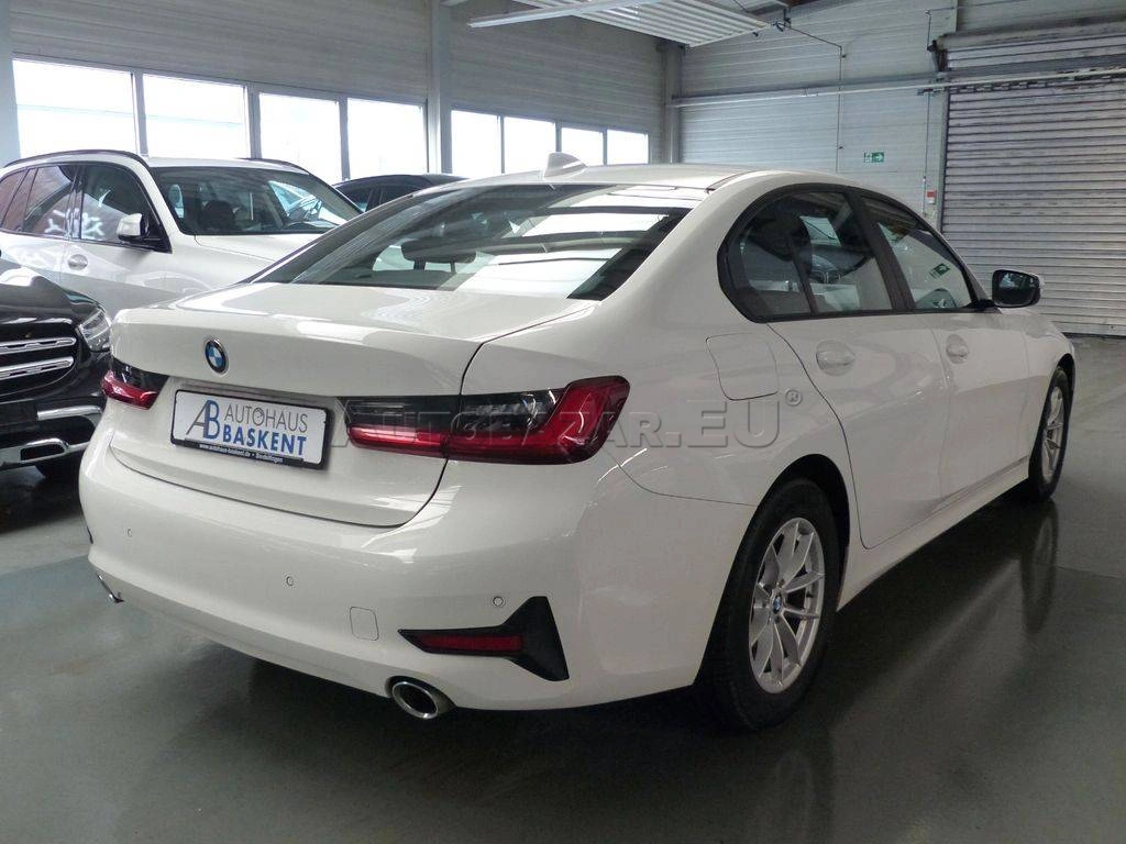 BMW Rad 3 320d A/T