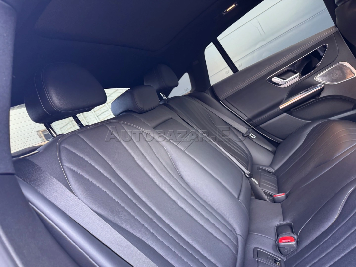 Mercedes-Benz EQE 2022 na predaj – fotografia 16