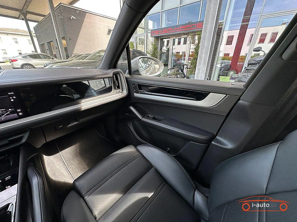 Porsche Cayenne 2023 na predaj – fotografia 27