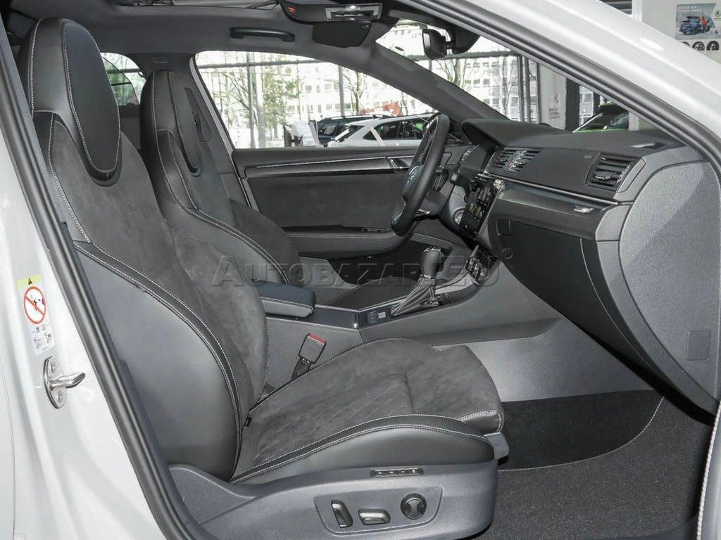 Škoda Superb 2.0 TDI SCR Sportline 4x4 DSG