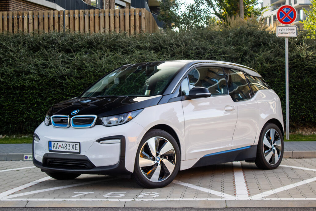 BMW i3