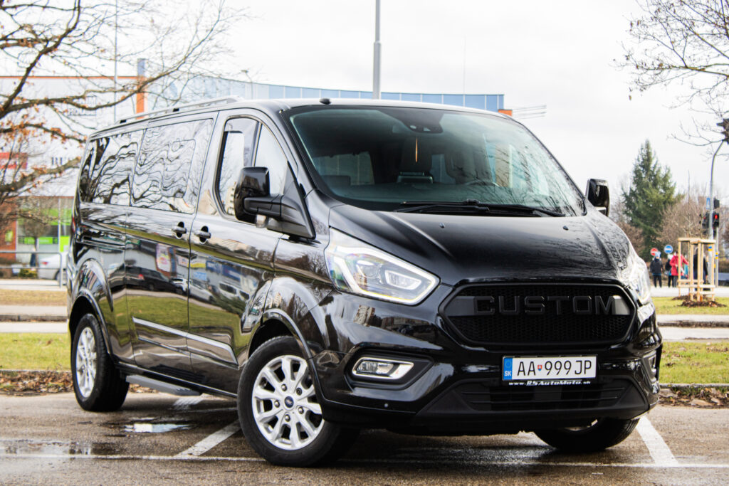 Ford Tourneo Custom