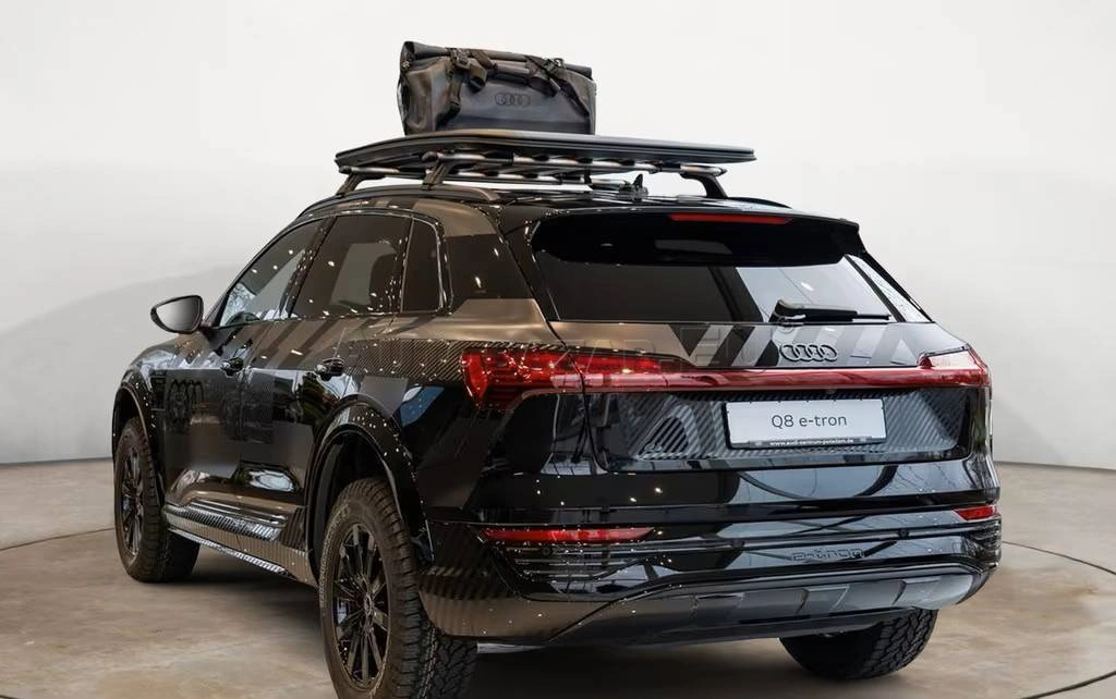 Audi Q8 E-Tron edícia Dakar 1 OF 99 55 quattro