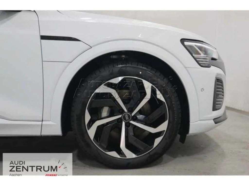 Audi Q8 Sportback e-tron quattro