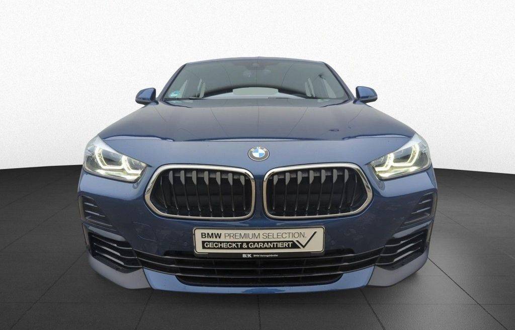 BMW X2 sDrive18d A/T