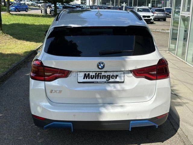 BMW iX3 A/T