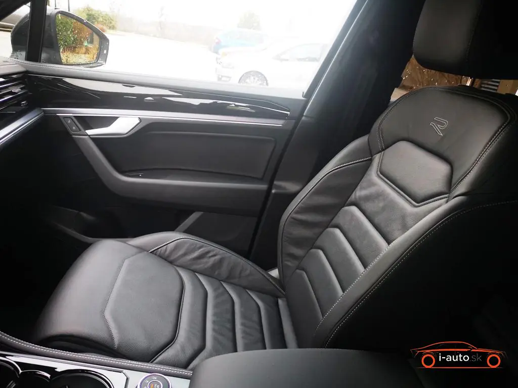 Volkswagen Touareg 2024 na predaj – fotografia 17