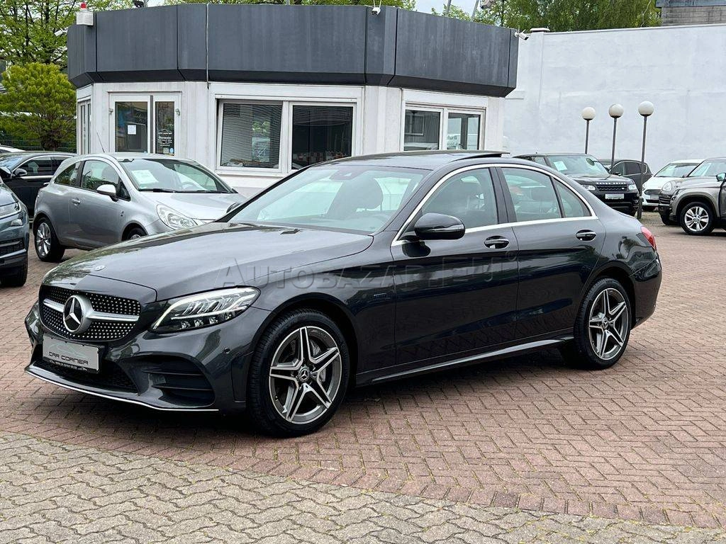 Mercedes-Benz C trieda Sedan Mercedes Benz  300d HYBRID
