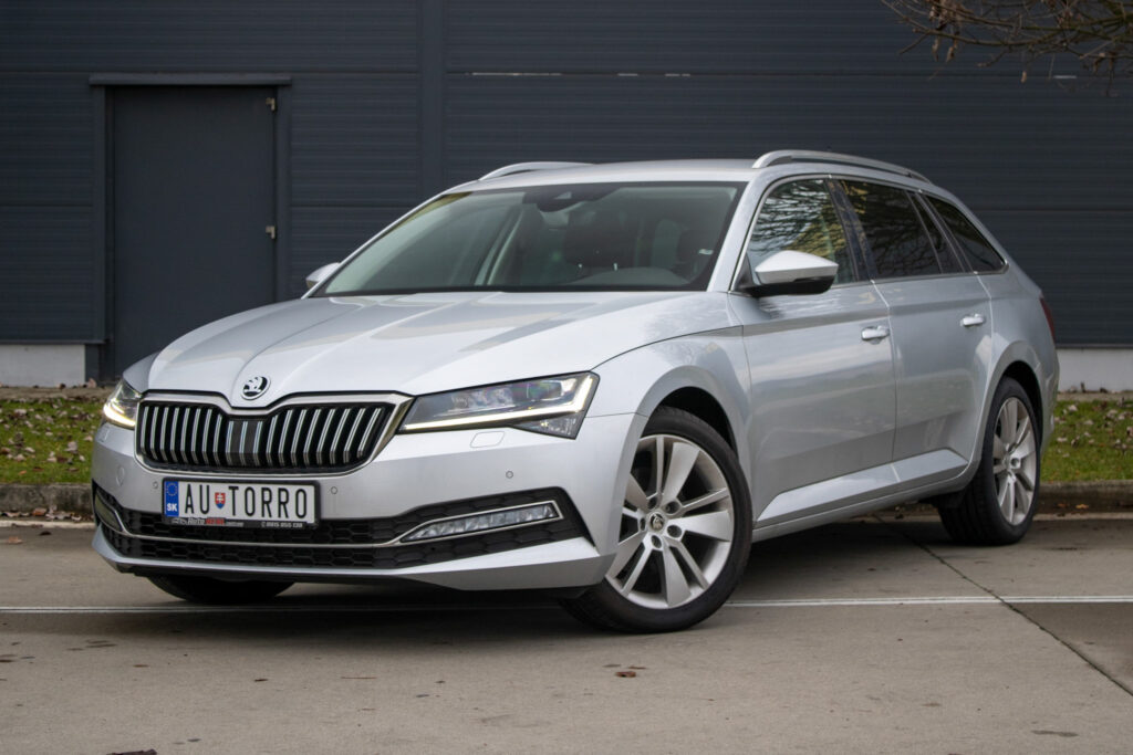 Škoda Superb Combi