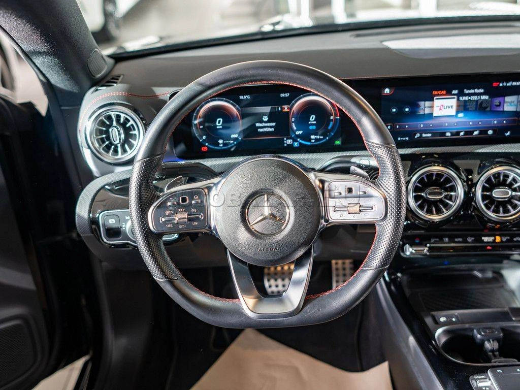 Mercedes-Benz CLA Kupé Mercedes Benz  250e Coupé AMG Line