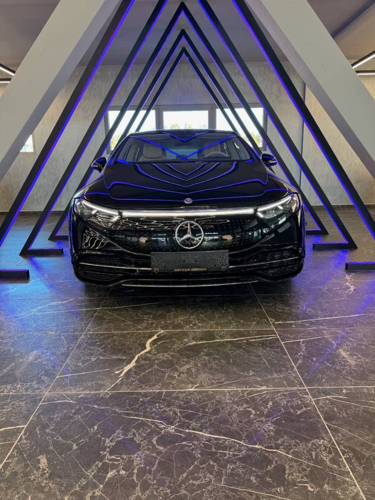 Mercedes-Benz EQS 450+