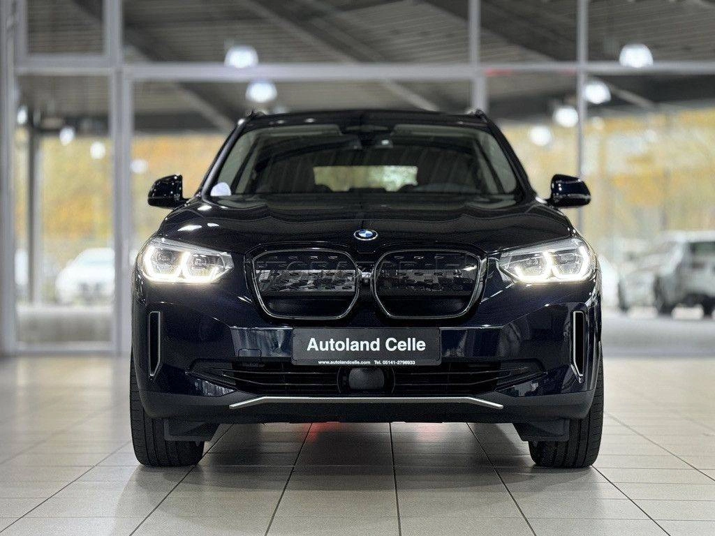 BMW iX3 A/T